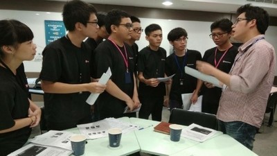 跨域軟體開發學分學程圖片(另開新視窗)